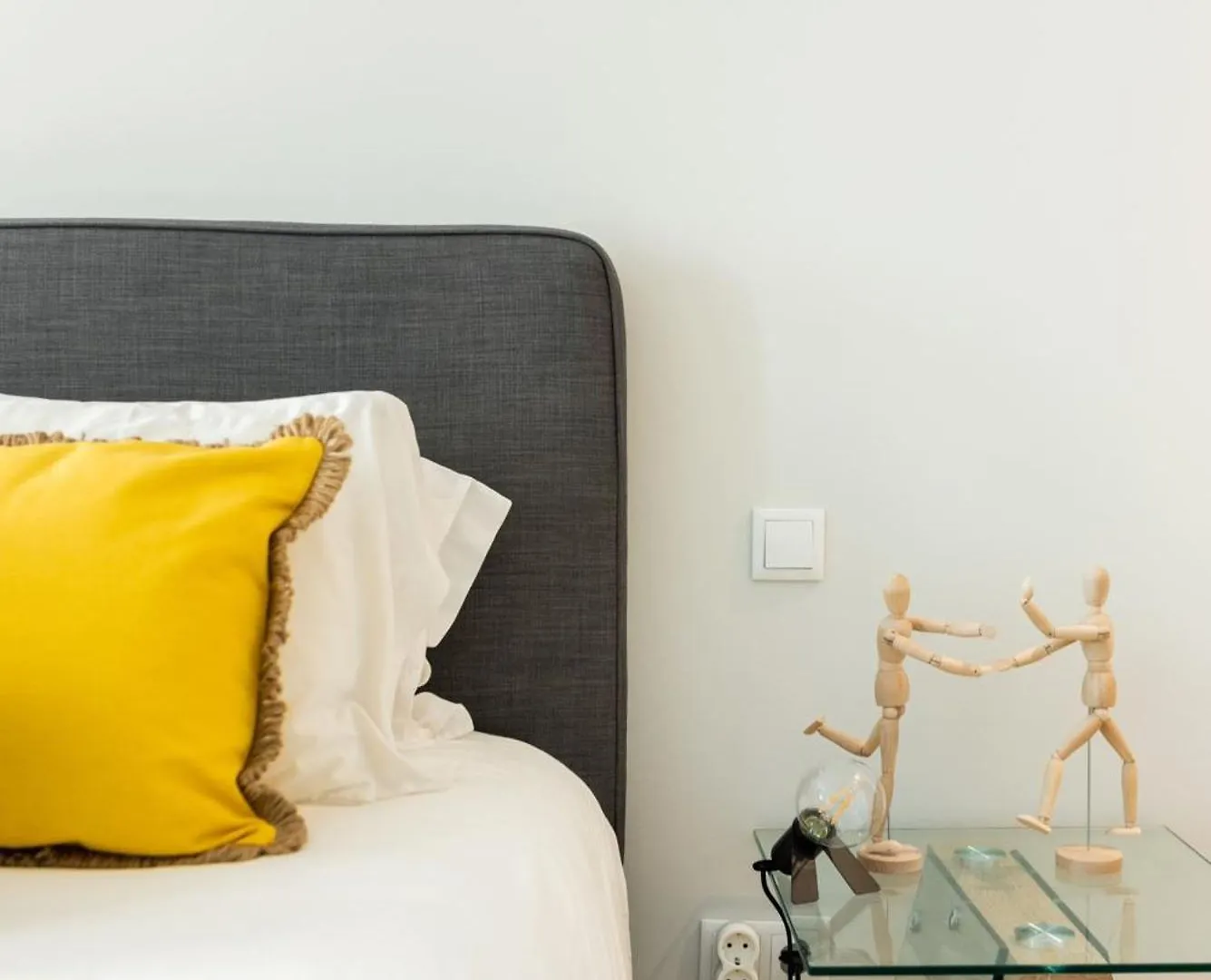 Designer Apartment In One Of Lisbon'S Trendiest Quarters Португалия