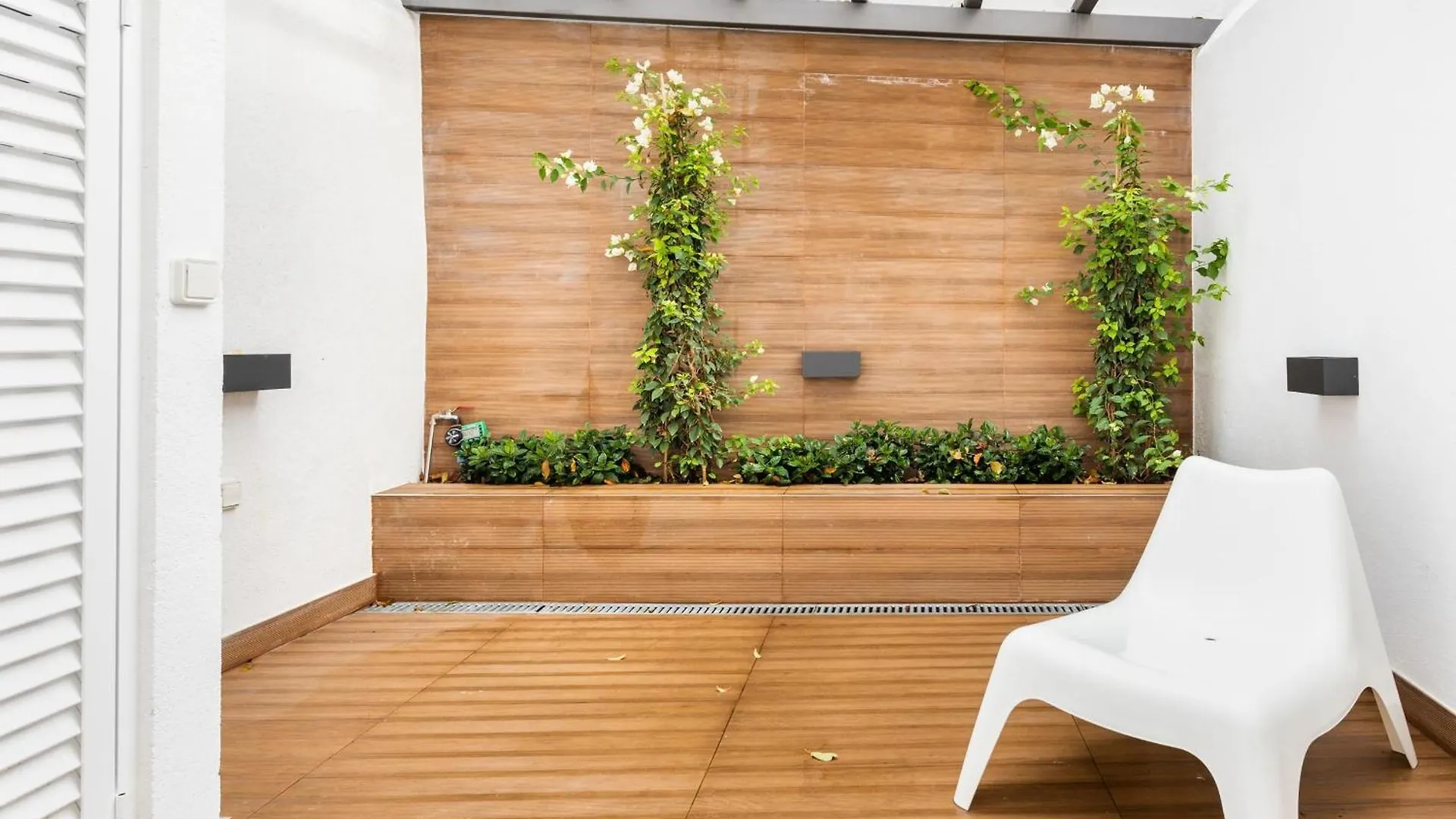 Designer Apartment In One Of Lisbon'S Trendiest Quarters 0*, Лиссабон Португалия